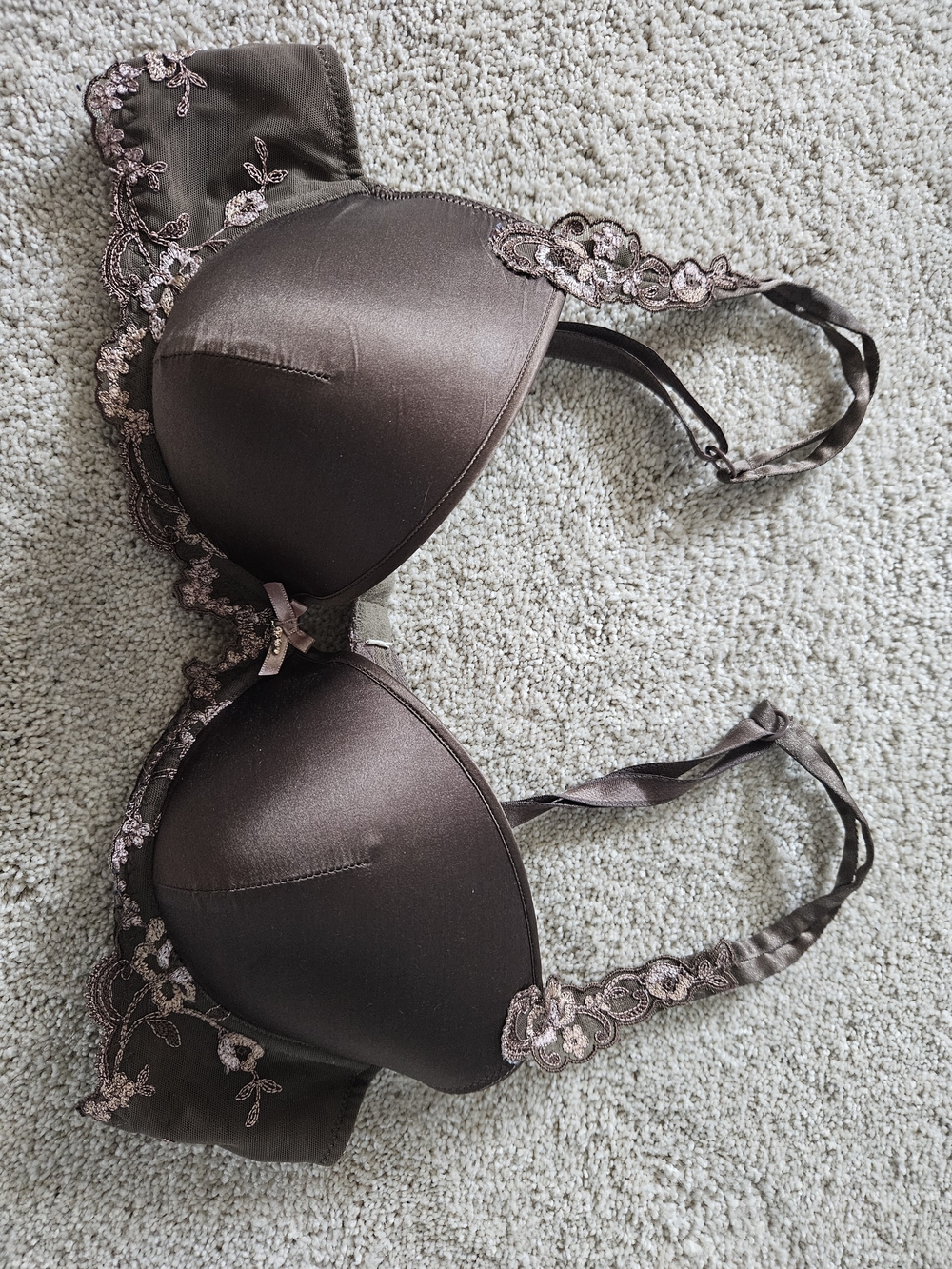 Lise Charmel Glam Luxury Plunge Bra — Chocolate Brown 36C
